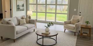 Spacious 4 bedroom Gallery 1