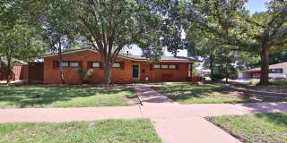 5605 Geneva Avenue Gallery 1