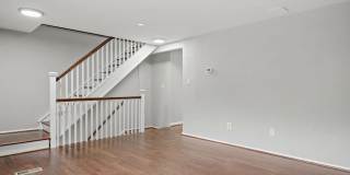 Welcome to Jackson Oak! This stunning 3-level townhome is now available for rent and offers the perfect blend of modern luxury and comfortable living. Gallery 5