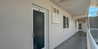 2730 Banyan Road Gallery 22