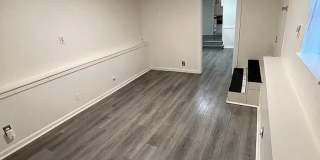 1512 24th St # B Gallery 1