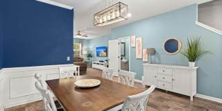 9821 English Elm Street Gallery 4