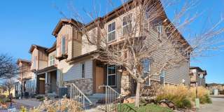 Beautiful 2 bdrm end unit with attach 2 car garage Beautiful 2 bdrm end unit with attach 2 car garage Gallery 1