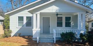Adorable cottage style home with large fenced in backyard near Downtown Lagrange! Must see! Gallery 1