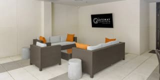 Gateway Chastain Gallery 60