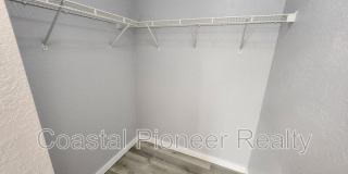 9232 Lake Chase Island Way Gallery 22