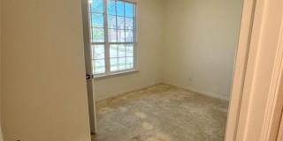 231 Hadley Lane Gallery 14