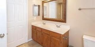 7504 ASHBY Lane Gallery 16