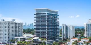 5875 Collins Avenue Gallery 20