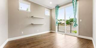 Modern End Unit in the Meadows! Gallery 14