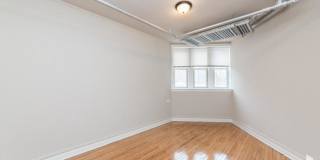 4255 W Addison St Gallery 1