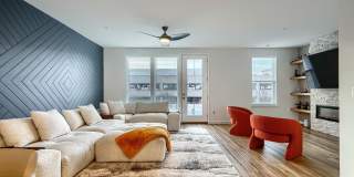 2596 NEABSCO COMMON Place Gallery 10
