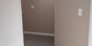 Cute townhome with 3 bd / 2.5 Bath Gallery 30