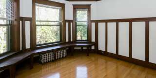 5700 S. Blackstone Avenue Gallery 3