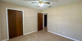 Well Kept 3 Bedroom 2 Bath House Available for Rent in Scenic Heights! Well Kept 3 Bedroom 2 Bath House Available for Rent in Scenic Heights! Gallery 13