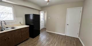 11909 Homestead Avenue Gallery 12