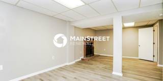 2168 Jade Street Gallery 8