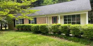 Nice 3 Bedroom home with great outdoor space Nice 3 Bedroom home with great outdoor space Gallery 1