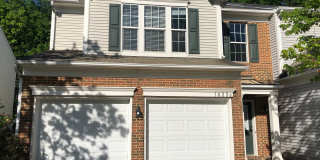 This lovely townhome is located in the highly desirable community of Blakeney Preserve just off Rea Rd. This lovely townhome is located in the highly desirable community of Blakeney Preserve just off Rea Rd. Gallery 1