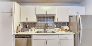 Las Brisas Apartment Homes Gallery 1