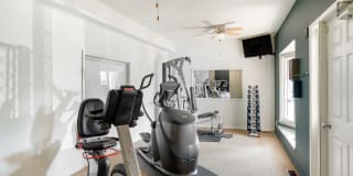 Colonial Village Gallery 7