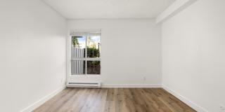 Bay Gallery 7
