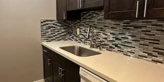Emerald Place Apartments Gallery 3