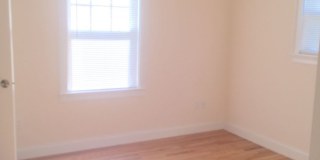 Nice 4 bed in Oak Square Gallery 17
