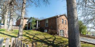 150 Delvin Dr Gallery 2
