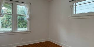 Charming 4-Bedroom Home in Phinney Ridge.  Pets welcome! Gallery 7