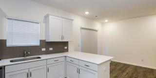 BEAUTIFUL 3BD/2.5BTH Townhome - Belmont - JULY MOVE IN BEAUTIFUL 3BD/2.5BTH Townhome - Belmont - JULY MOVE IN Gallery 14