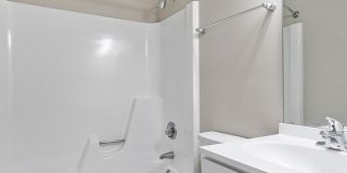 Bridgewood Gallery 11