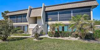 1697 NORTHAMPTON STREET Gallery 1
