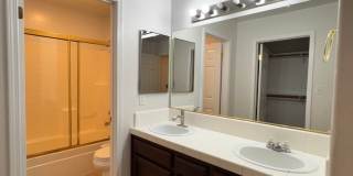 SW Home 3bed 2bath + office space $2300rent/deposit Gallery 8