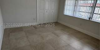 5401 SW 77th Ct Gallery 6