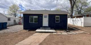 For Rent – Renovated 3 Bedroom Bungalow in Englewood Gallery 1