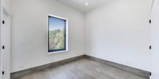 2023 North Drake Avenue Gallery 15