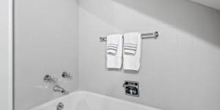 989 Union Street Gallery 42