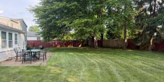 652 Holly Lane Gallery 39