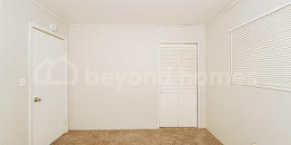 1225 Birchwood Street Gallery 21