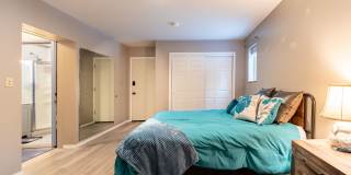 Secluded 2 Bed, 1 Bath Home with Carport, Oil Heat included! Gallery 11