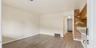 Spacious 2-Bedroom Apartments Near The Ohio State University Gallery 3
