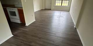 104 WILLOW Turn unit: A Gallery 1