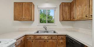 819 Gleneagle Dr Gallery 30
