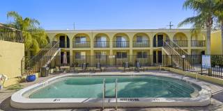 3206 West Azeele Street - 1 Gallery 1