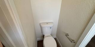 Fully Renovated 3BD/1.5BA House | Eucalyptus Ave, Moreno Valley Gallery 11