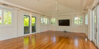 Kahala - 4 Bedroom, 3.5 Bathroom, 2 vehicle garage Gallery 4