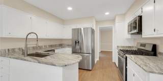 4517 E KINGS POINT Circle Gallery 7