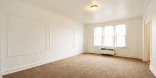 6751 S Jeffery Apartments Gallery 11