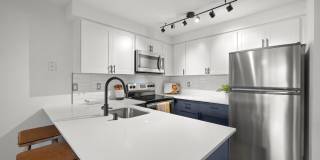 Sedona at Bridgecreek Gallery 17